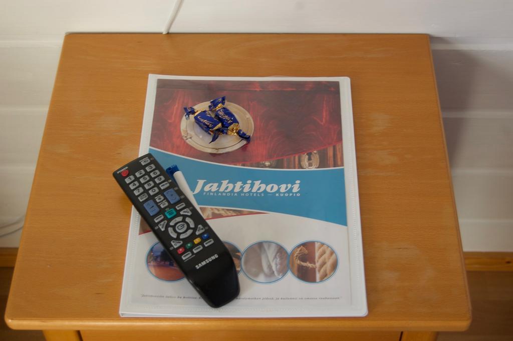 Hotel Jahtihovi Куопио Экстерьер фото