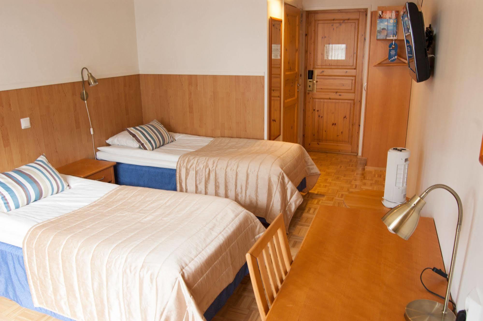Hotel Jahtihovi Куопио Экстерьер фото