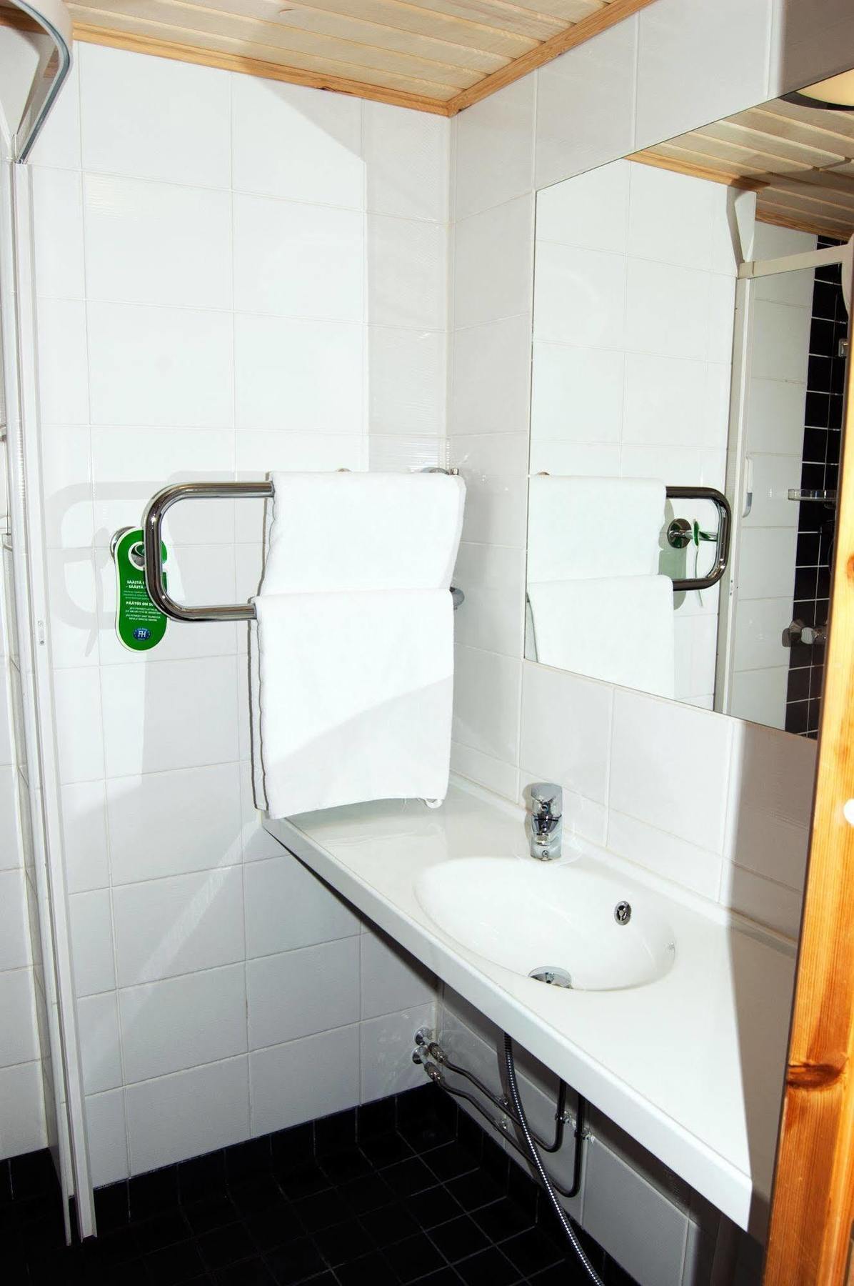 Hotel Jahtihovi Куопио Экстерьер фото