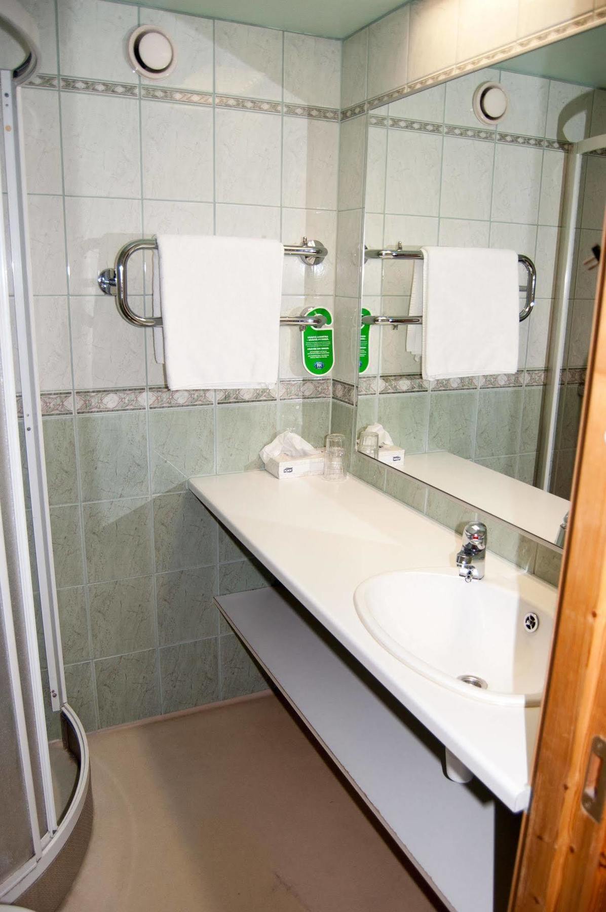 Hotel Jahtihovi Куопио Экстерьер фото