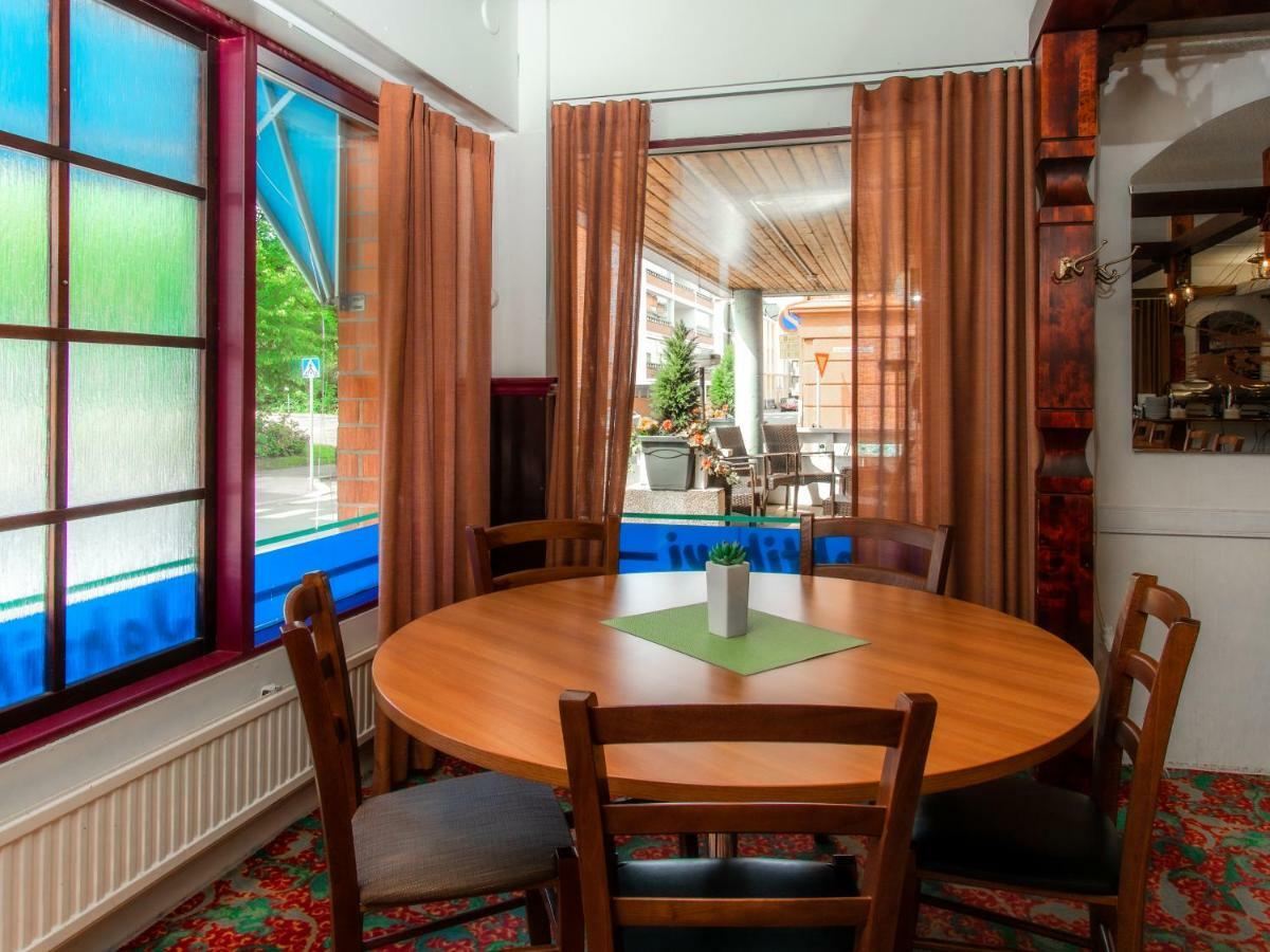 Hotel Jahtihovi Куопио Экстерьер фото