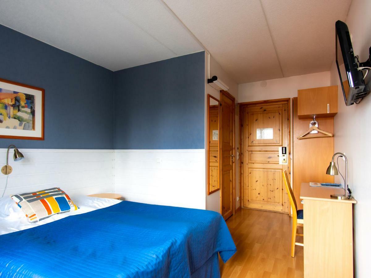 Hotel Jahtihovi Куопио Экстерьер фото
