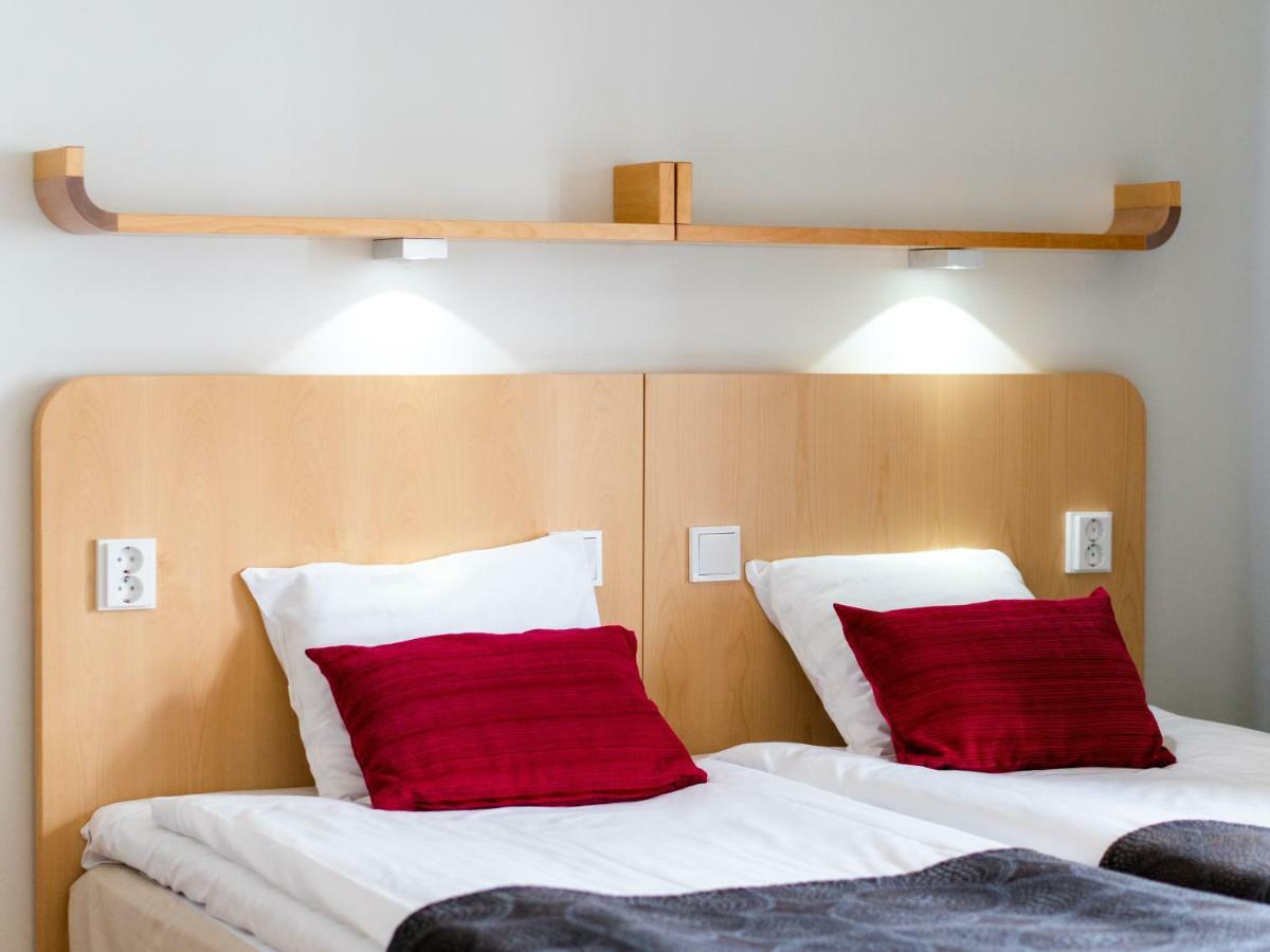 Hotel Jahtihovi Куопио Экстерьер фото