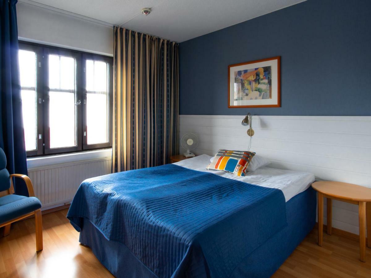 Hotel Jahtihovi Куопио Экстерьер фото