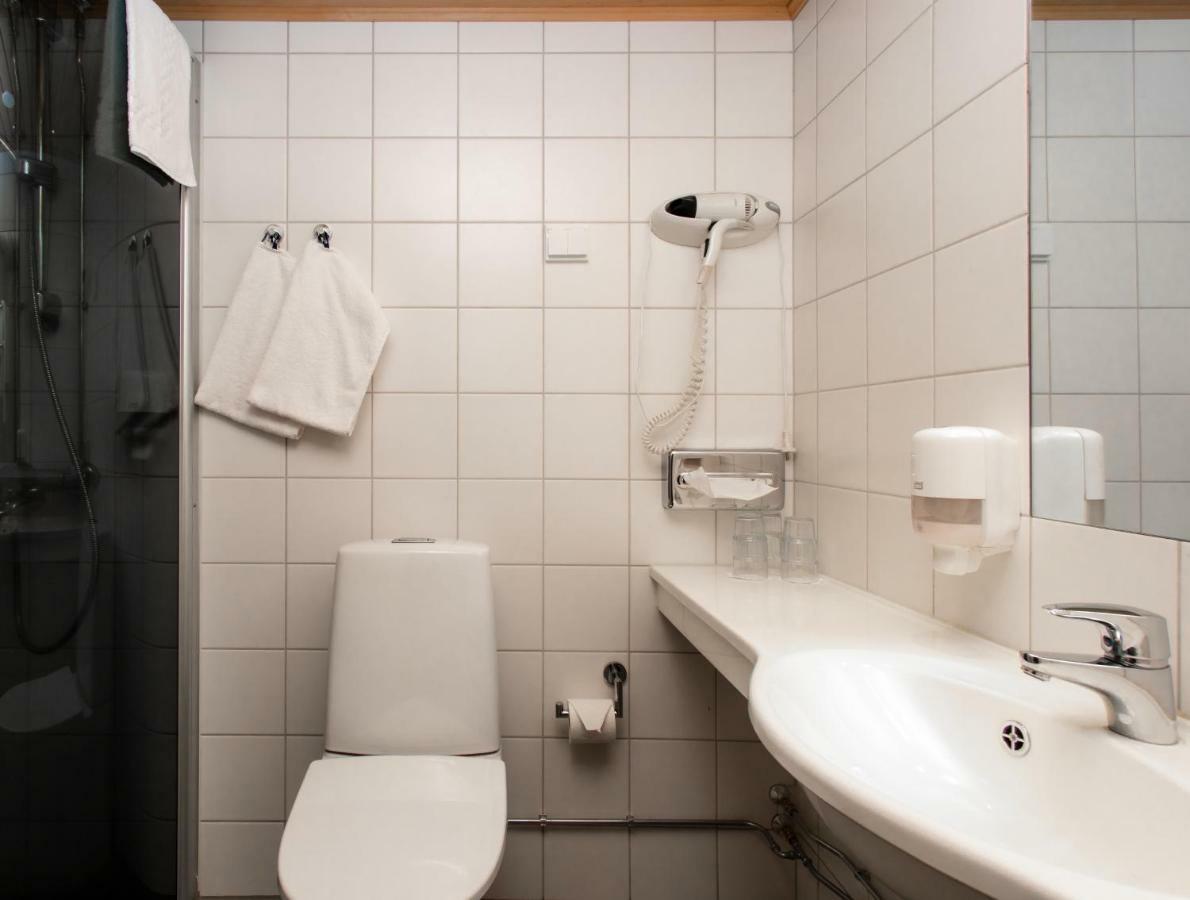 Hotel Jahtihovi Куопио Экстерьер фото